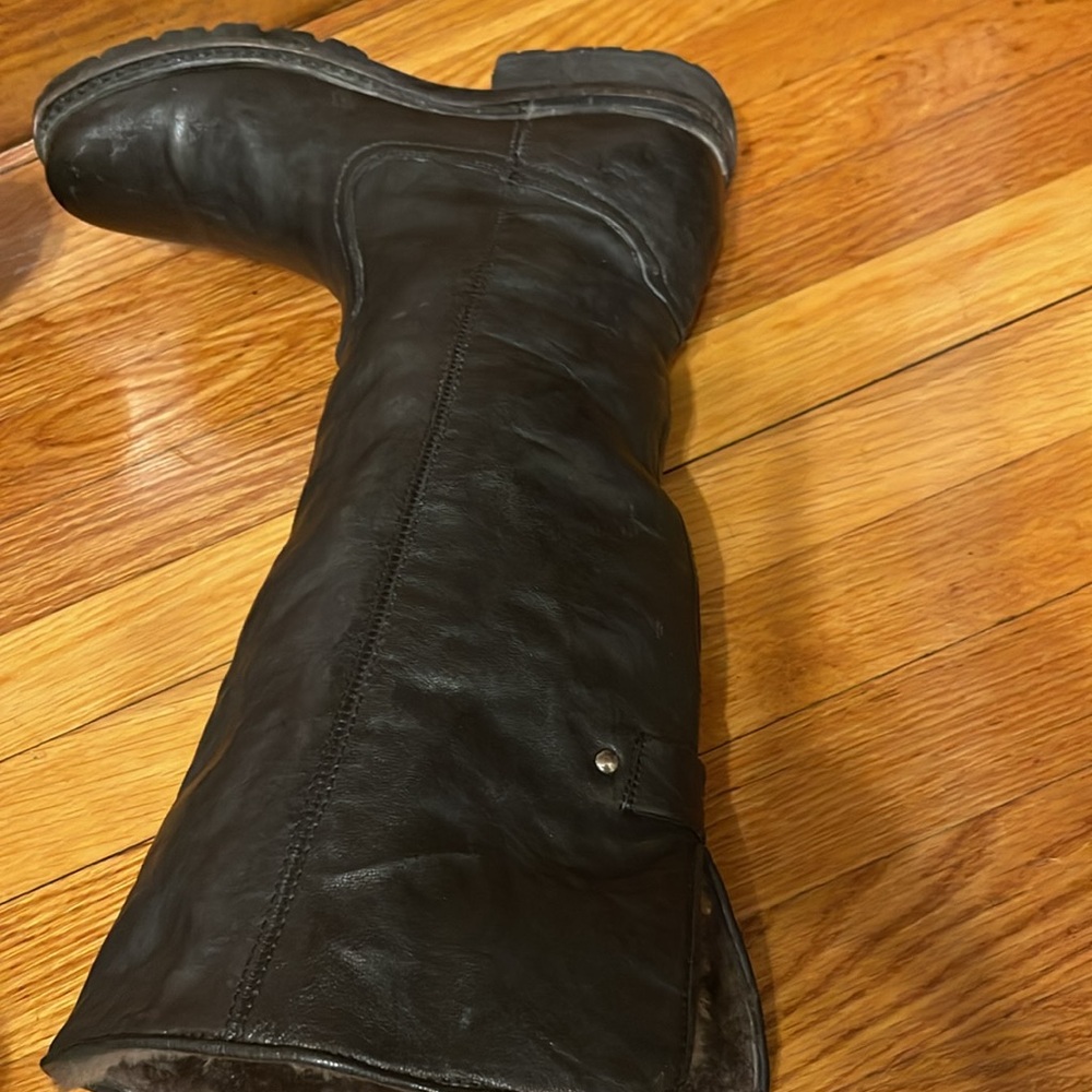 Frye shearing/ fleeces winter tall  riding boots womens size 9.5B - Picture 8 of 14
